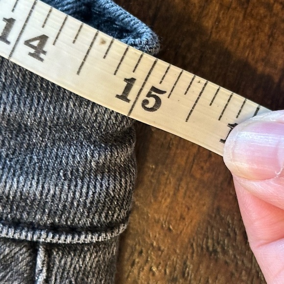 Universal Standard | Slim Leg, Ankke/Crop High Rise Jean in Soft Black, Size 10 - Picture 8 of 10